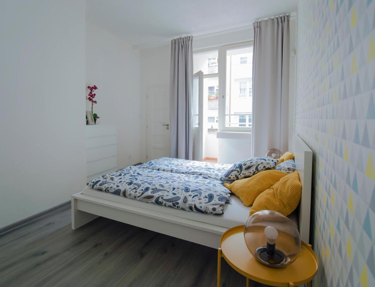 Apartment U Pujcovny 6 Прага Екстер'єр фото
